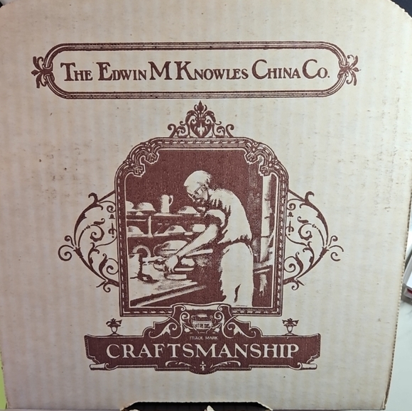 Amy Brackenbury's Cat Tales Collection Plate - Picture 4 of 6